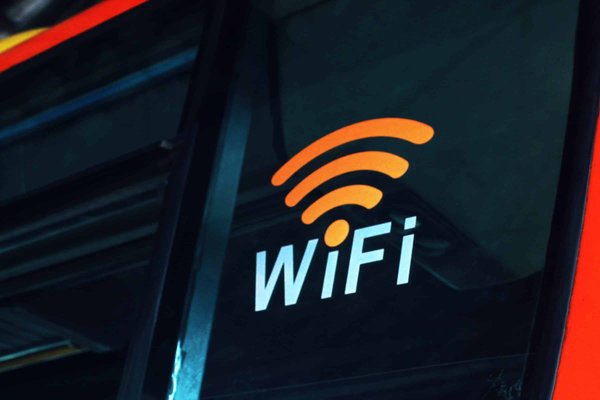 Les risques des réseaux Wi-Fi publics et comment les éviter.